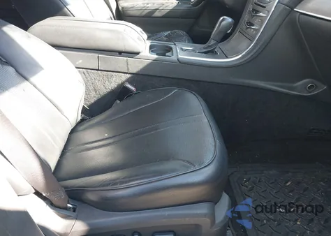 2011 Lincoln Mkx z USA, uszkodzony, nr VIN 2LMDJ6JK1BBJ06962